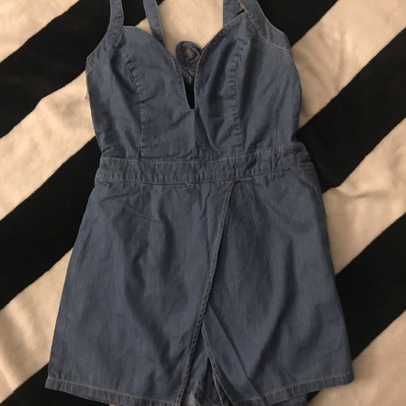 Summer sale!!! Jean romper - Picture 5 of 6